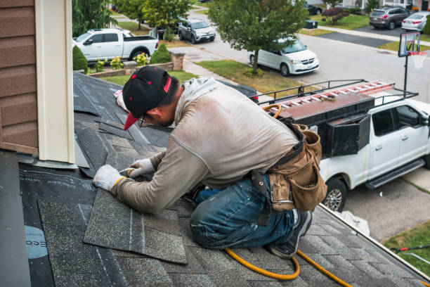 Professional Gutter Repair And Installation technician working in Woodside, CA
